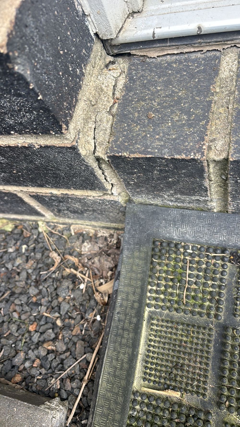 Buying a young house in Deanside: what a pre-purchase finds